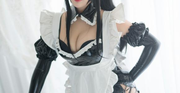 [Cosplay]白烨 - 傲娇黑胶女仆